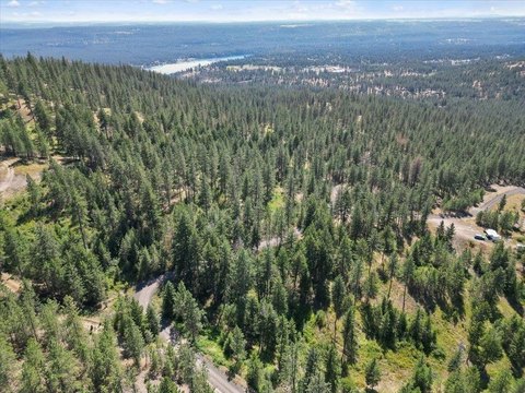 Land, Deer Park, WA