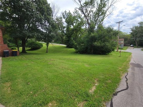Land, Kansas City, MO