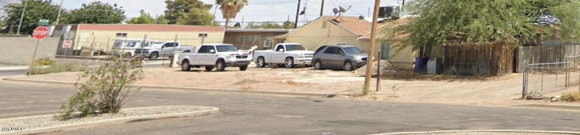 Land in Growing Eloy, Arizona