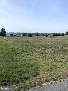 LAND - FAYETTEVILLE, PA