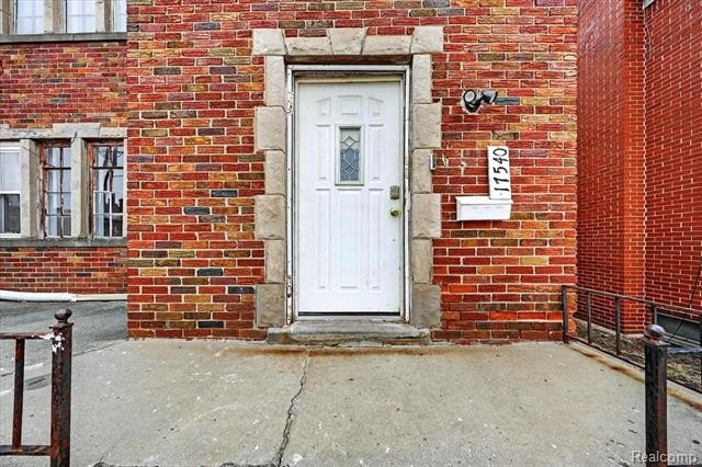 Picture 4