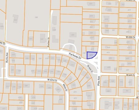 Residential Corner Lot in North