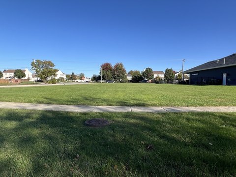 Land, Channahon, IL