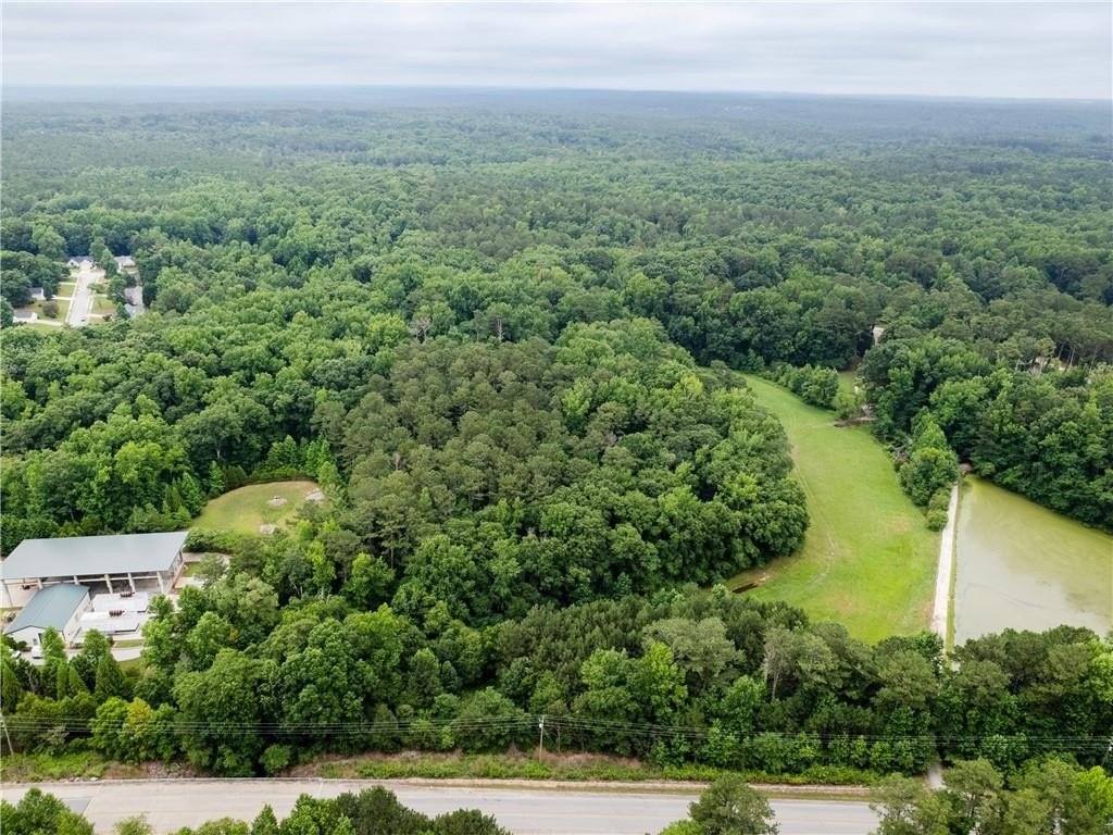 Residential Land in Snellville, GA