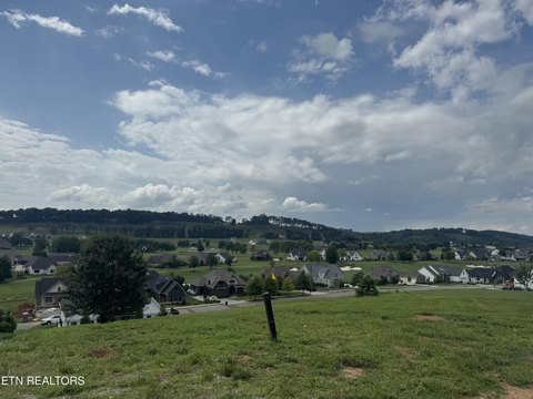 Golf and Lakefront Community Lot