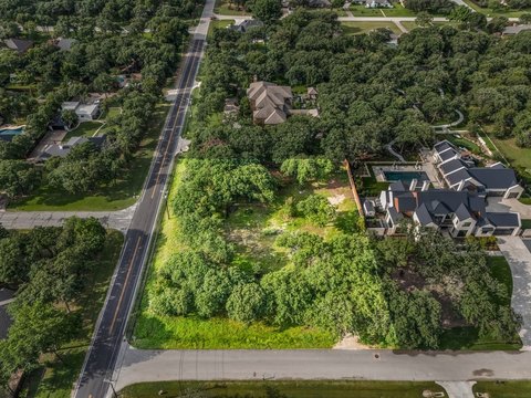 LAND - Keller, TX