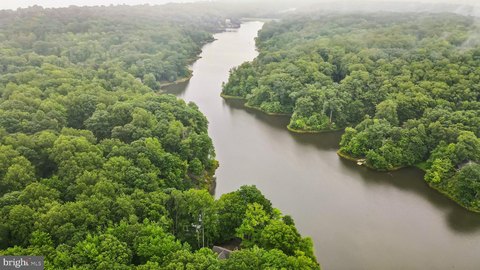 Lake Access Lot in Montross