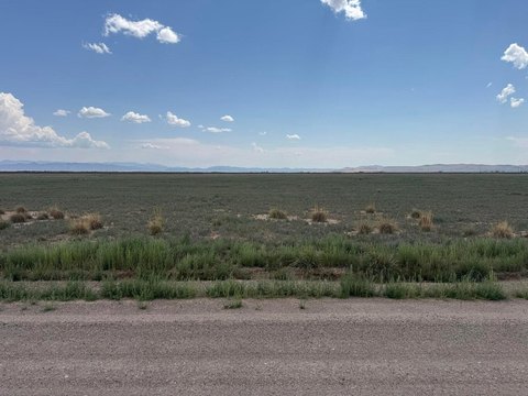 Land, Beryl, UT