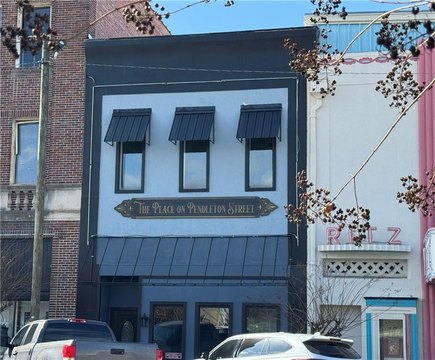 Waycross Commercial Property with B&B