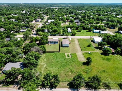 Residential Lot in Mineral Wells