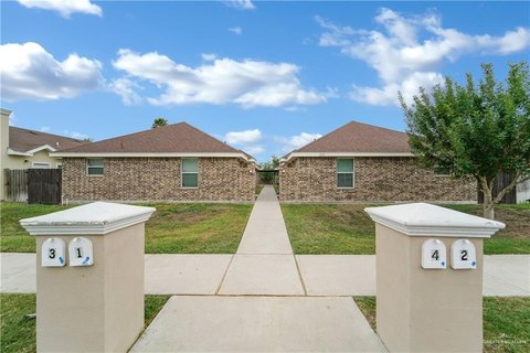 Edinburg Fourplex: Turnkey Investment