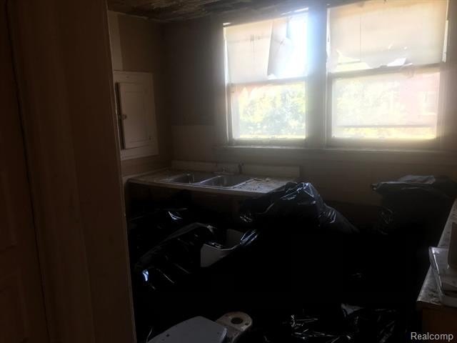 Picture 12