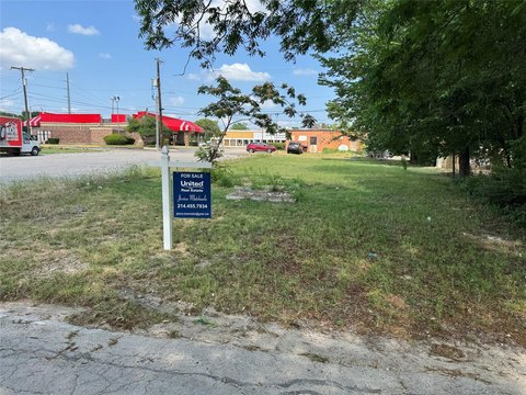 High-Visibility Commercial Land Lot