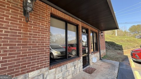 Turn-Key Office/Medical Space Available