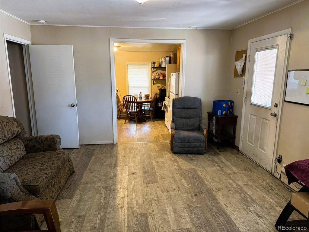 Picture 30
