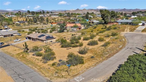 Buildable Corner Lot in Victorville