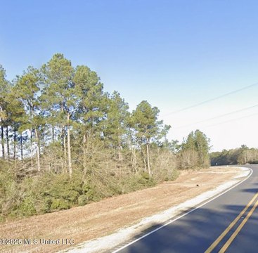 Land, Saucier, MS
