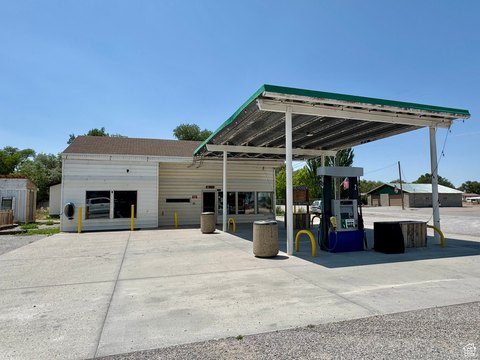 Hinckley Commercial Site For Sale