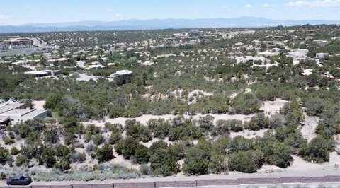 Land, Santa Fe, NM