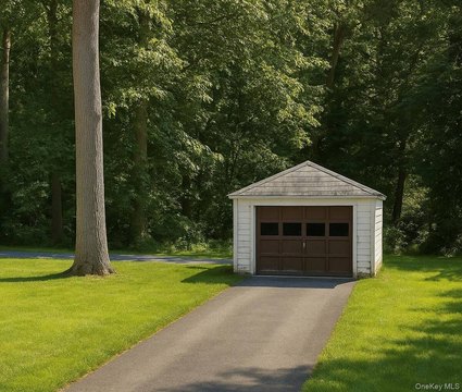 Residential Lot in West Hempstead