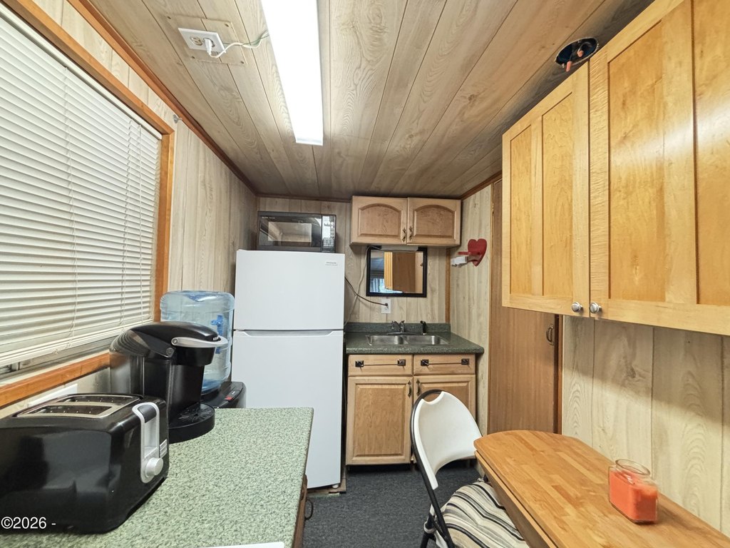 Picture 9