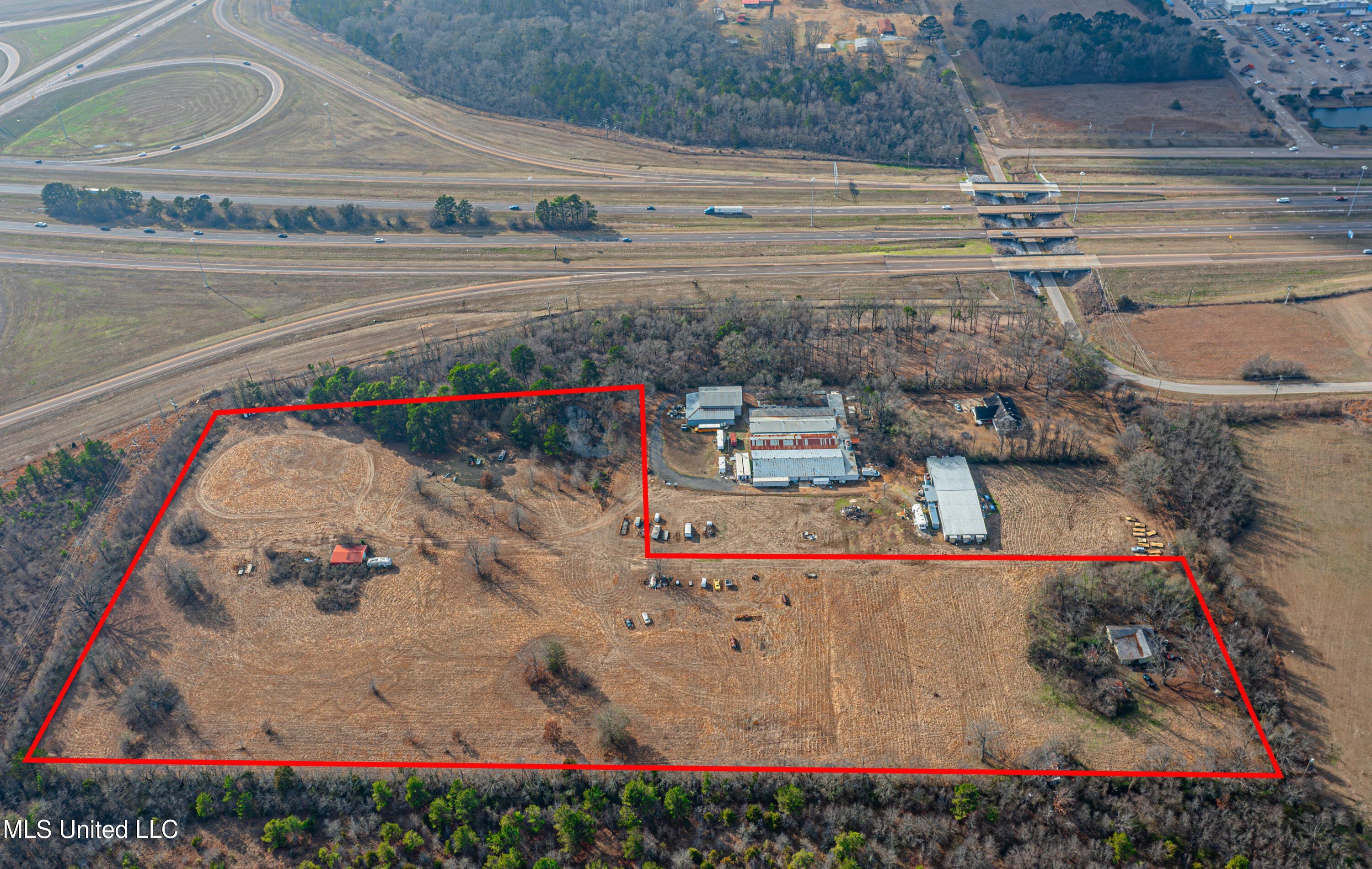 LAND - Canton, MS