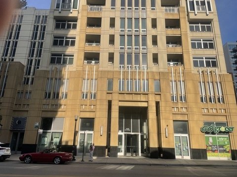 Parking Space in Chicago Available