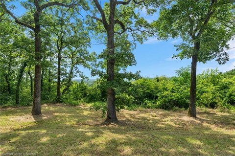 LAND - Fort Smith, AR