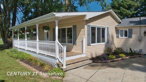 Live-Work Home with Office Area