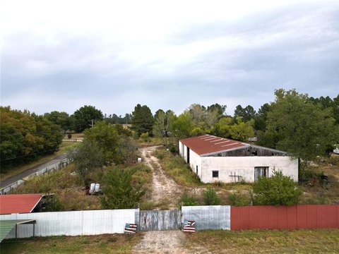 Commercial Property on 7.99 Acres