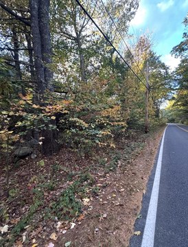 Land, Farmington, NH