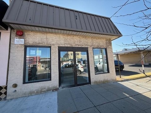 Island Park Office Space Available