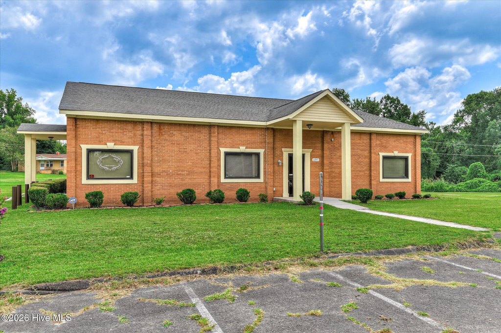206 Berry Ln, Beech Island, SC 29842
