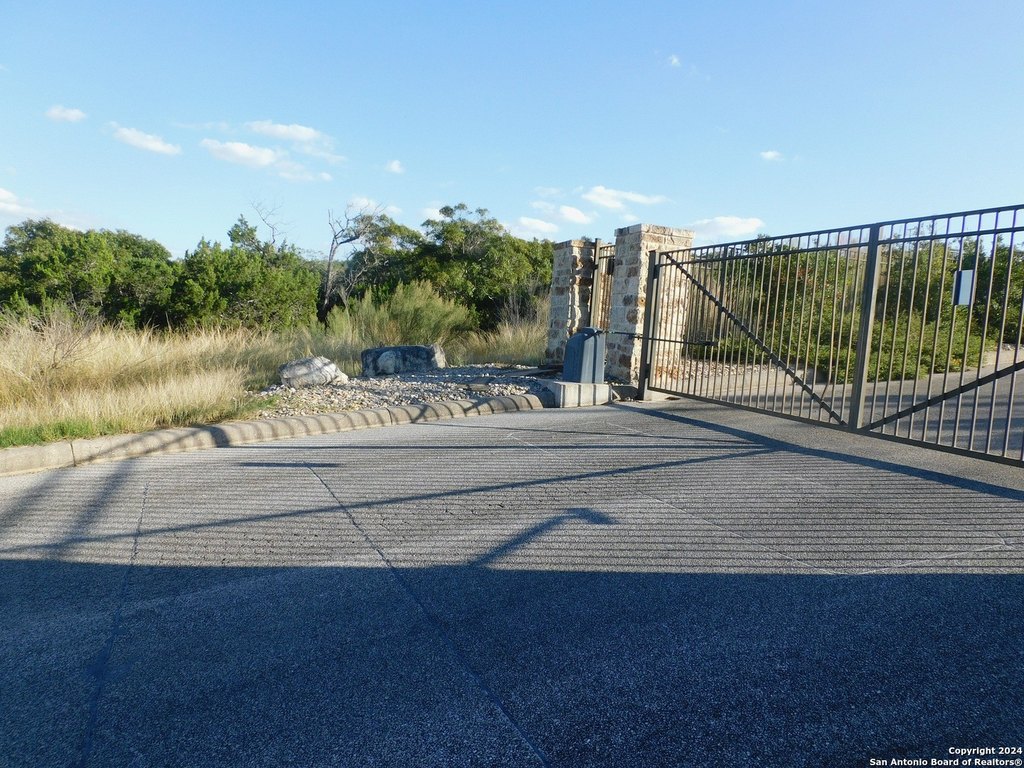 Picture 16