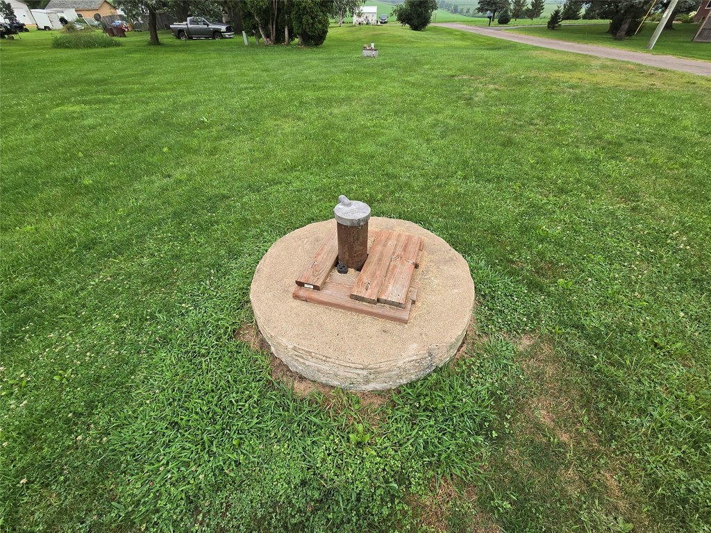 Picture 10