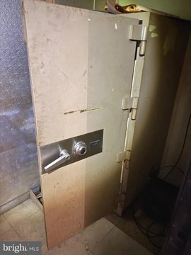 Downtown Cumberland Commercial Space Available