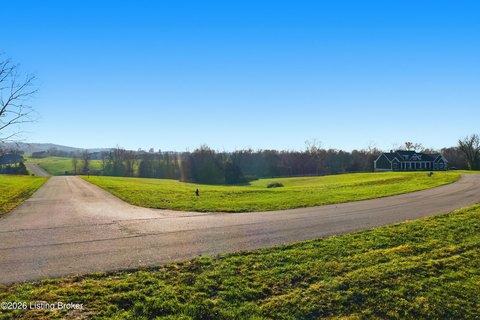 LAND - Shelbyville, KY
