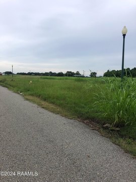 Prime Land in Breaux Bridge