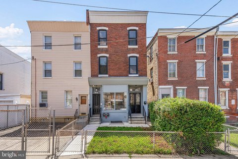 Renovated Triplex in East Falls