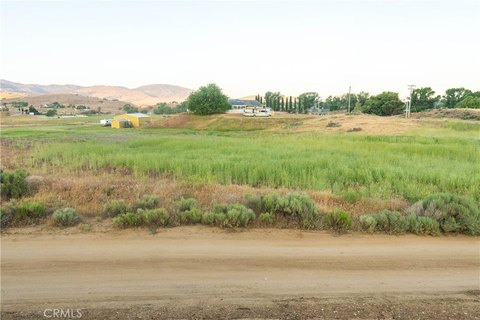 Land with Stunning Views