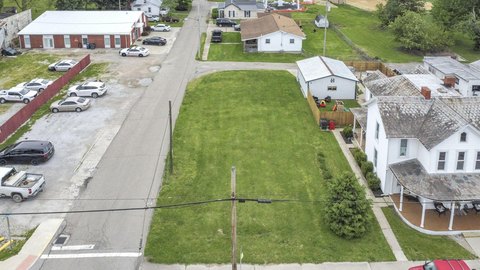 Land, Pleasantville, OH