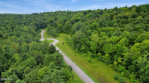 Land, Wilton, NY
