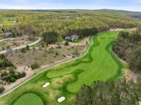 HARBOR SPRINGS, MI