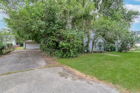 LAND - Lemont, IL