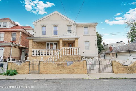 Staten Island Two-Family Colonial