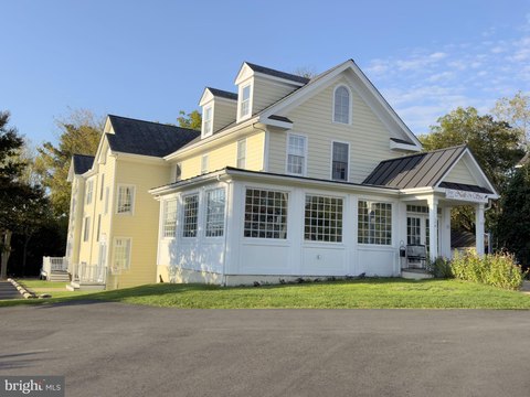 Downtown Purcellville Office Space Available