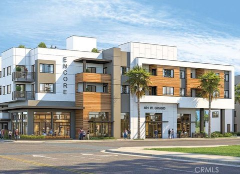 Retail Condo with Patio
