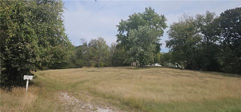 Land, Odessa, MO
