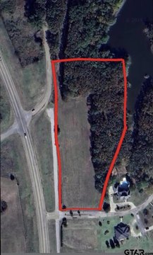Rural Acreage in Mt Pleasant
