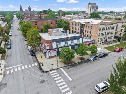 Established Chicago Commercial Property